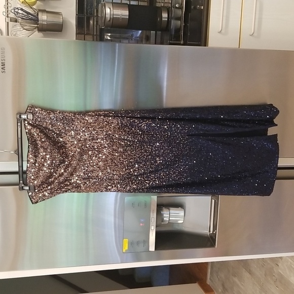 💕TRINA TURK💕 Stella Dress ~ Supernova Sequin Moonstone/Midnight Ombre 8 NWT - Picture 8 of 16